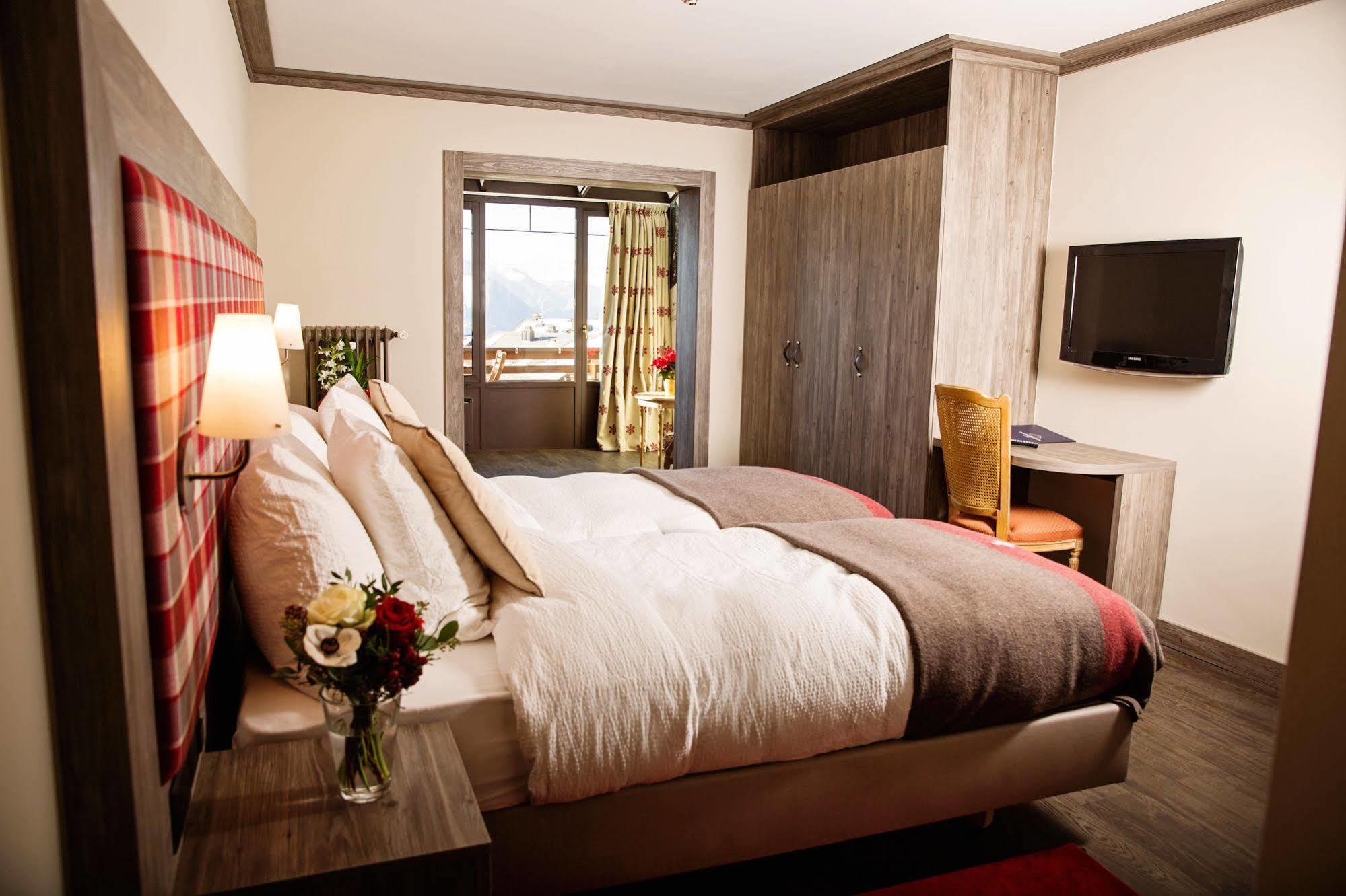 Hotel Bristol Verbier Buitenkant foto